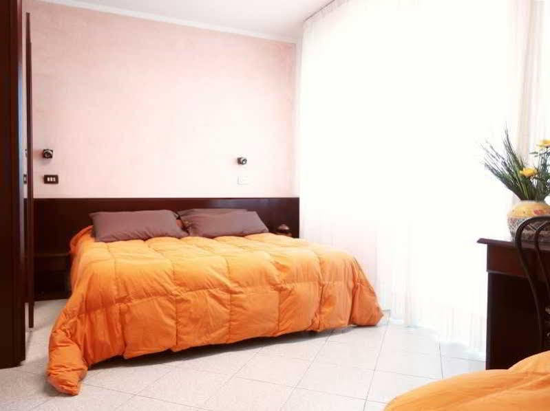 Eurhotel Флоренция Екстериор снимка