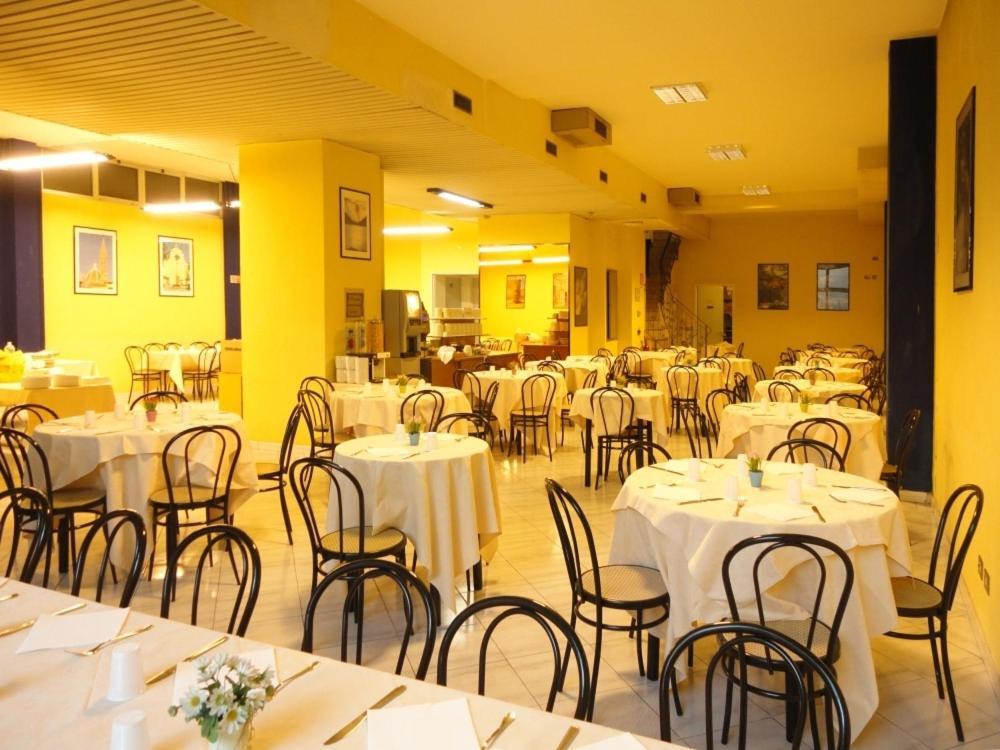 Eurhotel Флоренция Екстериор снимка